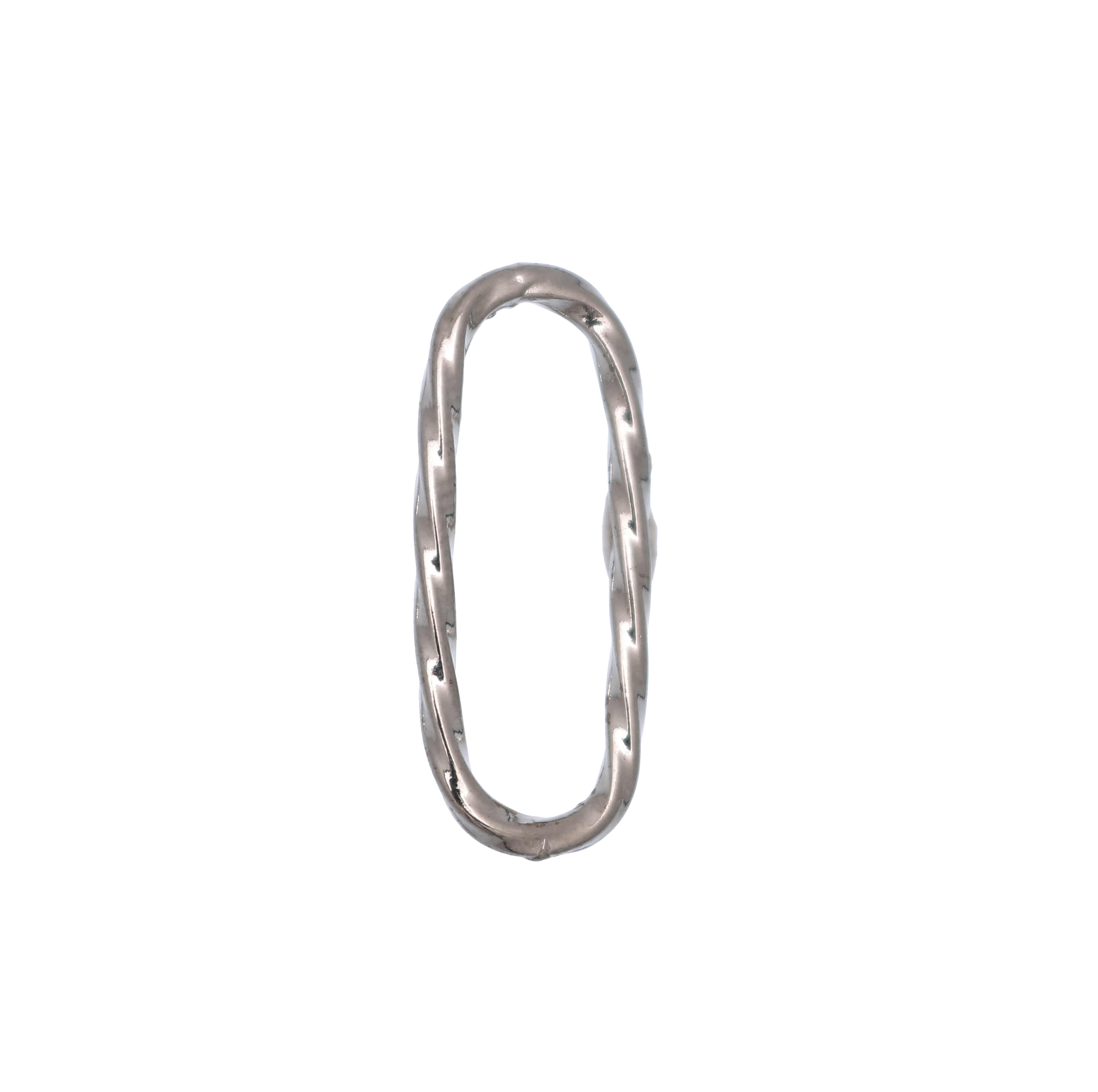 Anello ovale chiuso sottile, lungo e zigrinato, 22x8 mm.