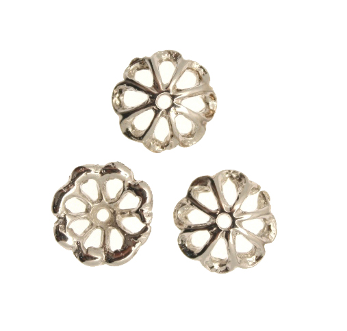 Coppetta tonda a forma di margherita con petali traforati, diametro 12 mm.