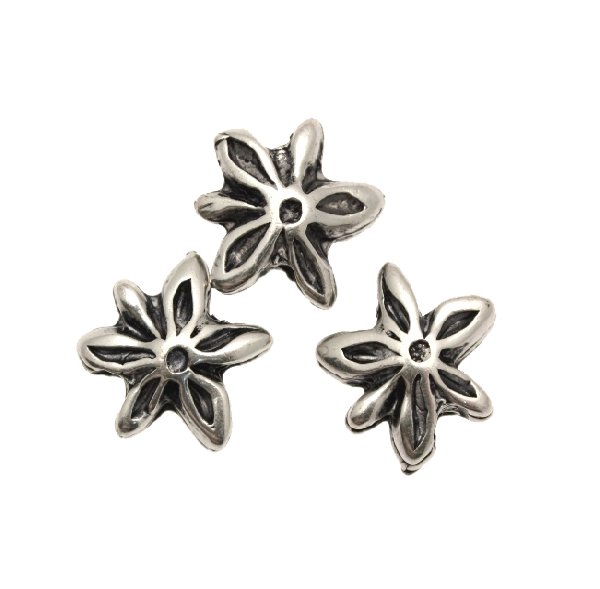 Distanziatore a forma di fiore a stella alpina, 15x15 mm.