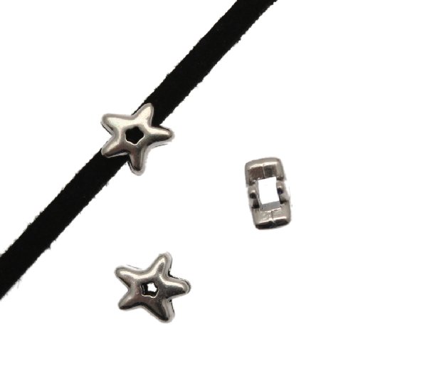 Distanziatore a forma di Stella forata, 8x8x5 mm.