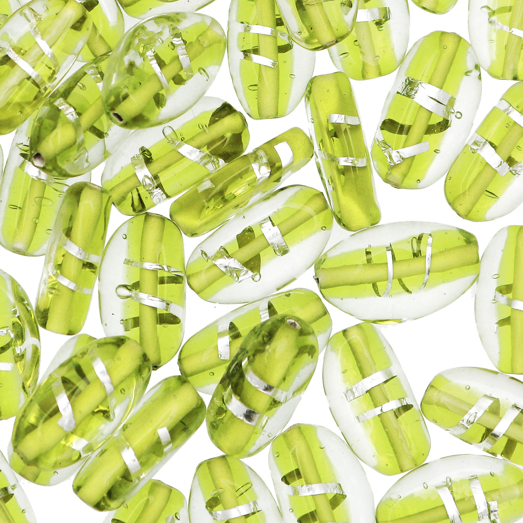 Oliva, 15x10 mm., Verde con argento 925