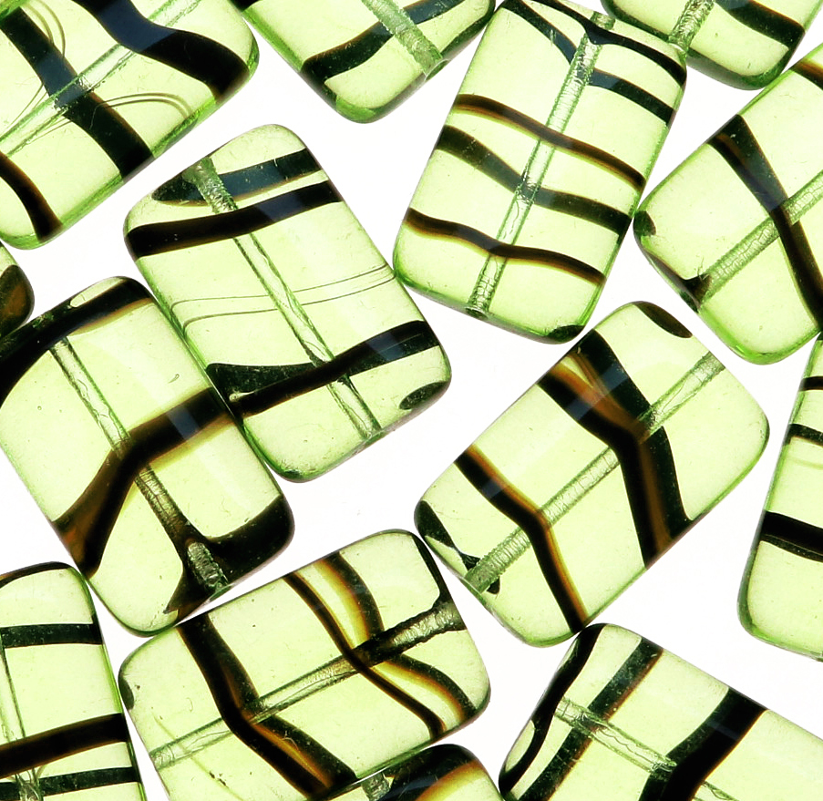 Rettangolo piatto, 19x12 mm., Verde oliva chiaro striato in marrone