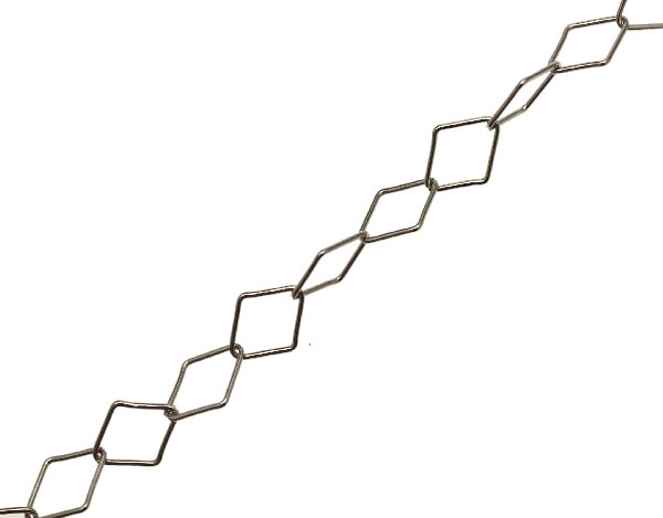 Catena in ottone a rombi sottili, dimensione anello 12x9 mm.