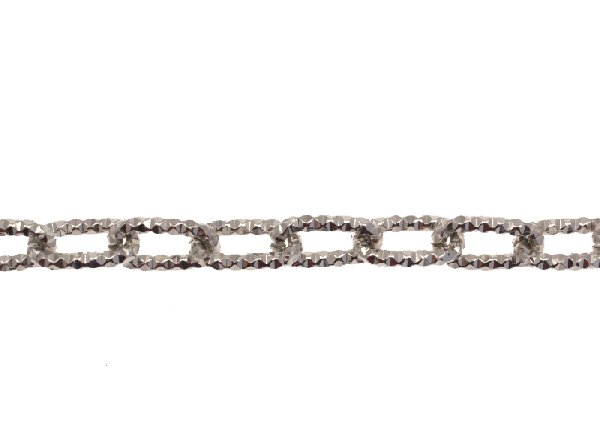 Catena ovale martellata, in alluminio, dimensione anello 16x8 mm.