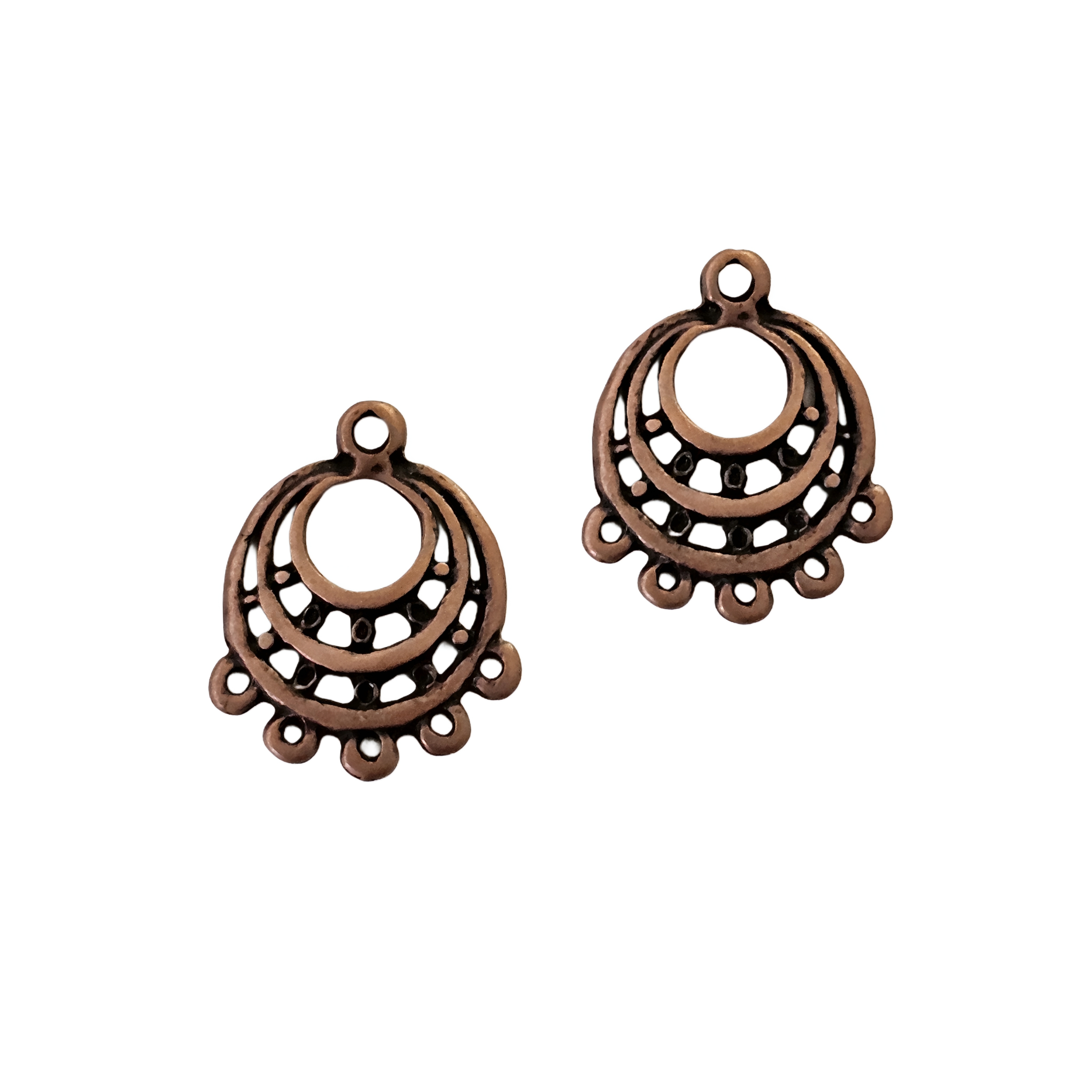 Base per orecchino a forma di tre cerchi concentrici, larga 20 mm., lunga 24 mm.