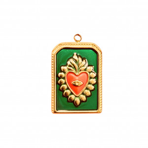 Ciondolo, in Acciaio, a forma Rettangolare smaltato Verde/Rosso Amaranto con Cuore in rilievo 18x25 mm.