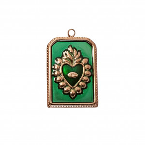 Ciondolo, in Acciaio, a forma Rettangolare smaltato Verde con Cuore in rilievo 18x25 mm.