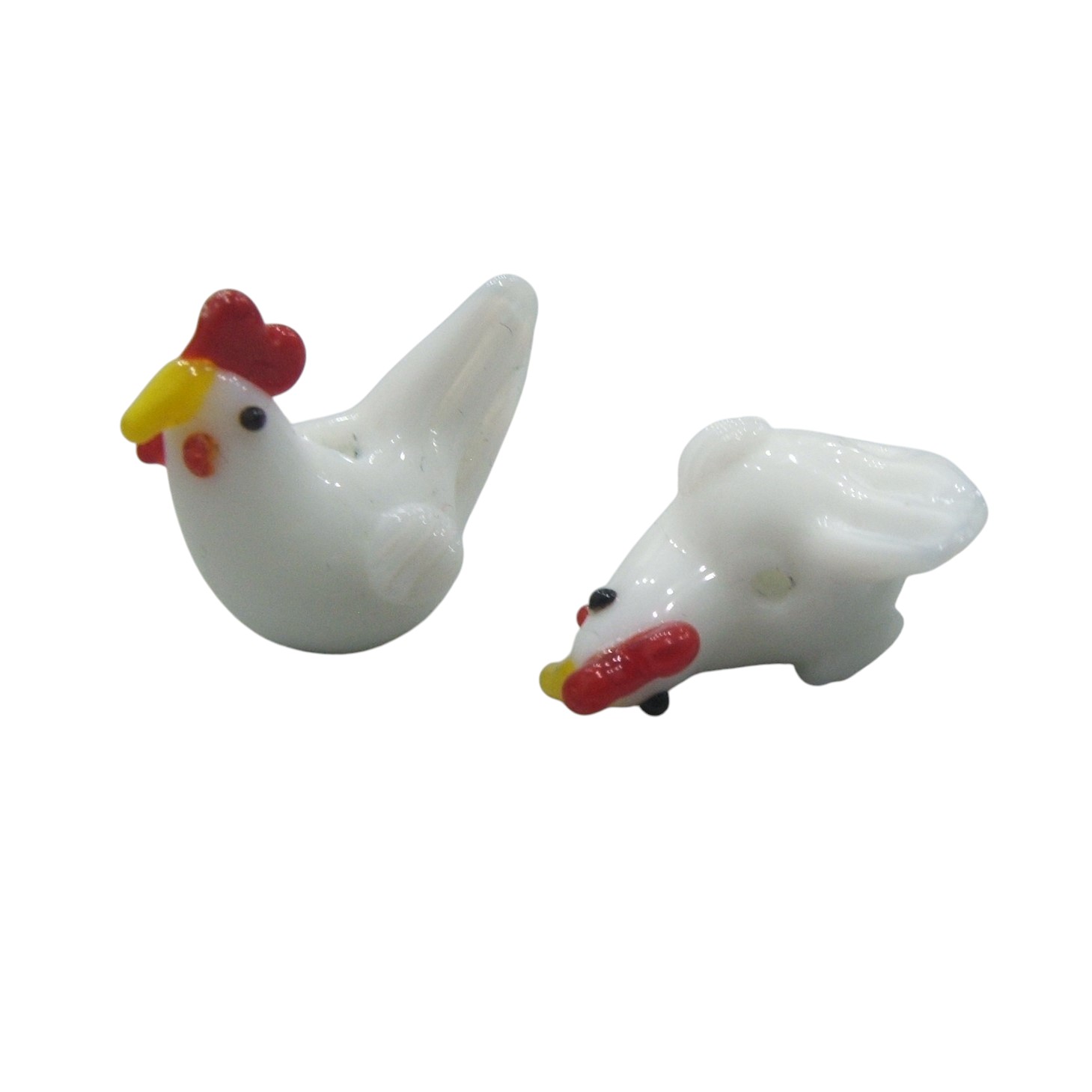 Gallina in vetro colore Bianco, con foro passante, misura 22x17mm.