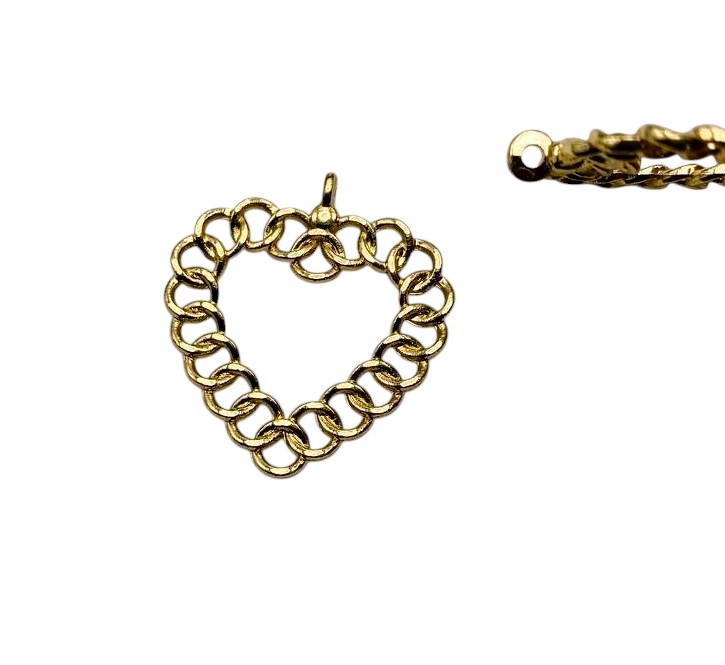 Base per orecchino, a forma di cuore, formato da anelli di catena, largo 28mm, alto 25mm