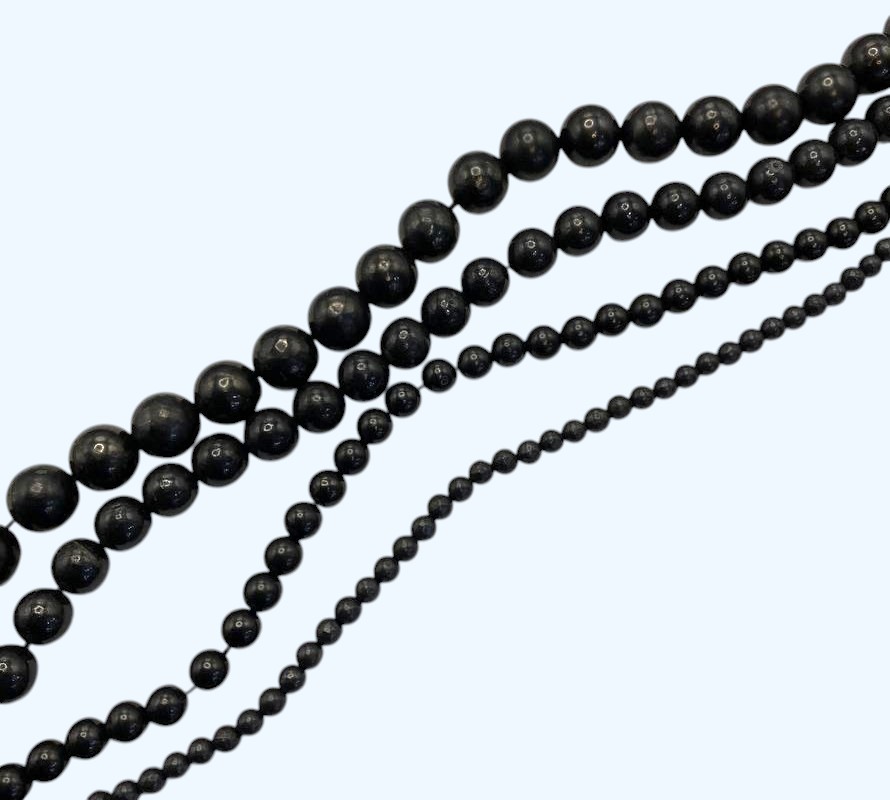 Filo di pietre dure tonde, SHUNGITE